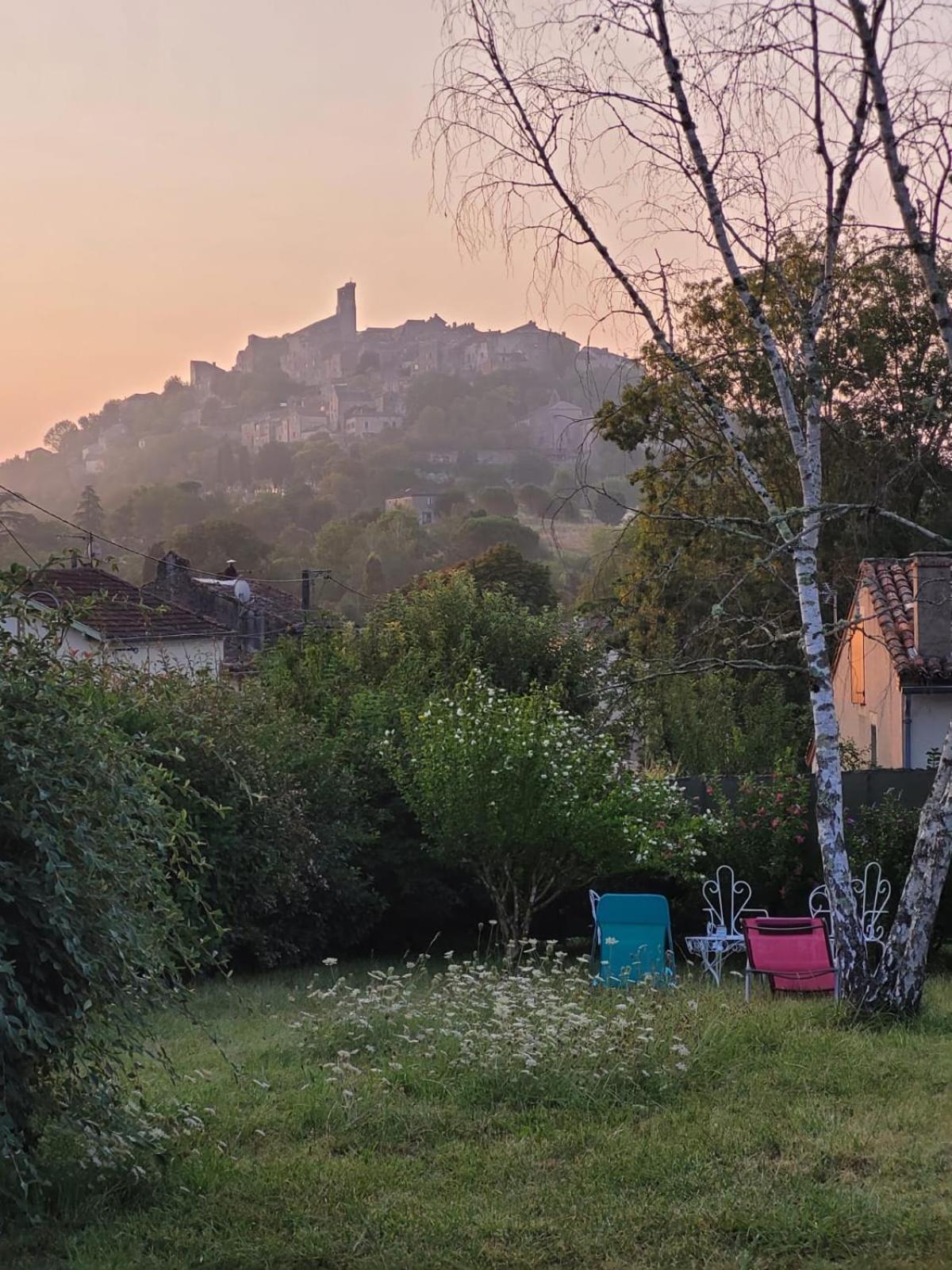 La Jolie Vue Et La Maison De La Tour- Cordes-Sur-Ciel Les Cabannes  外观 照片
